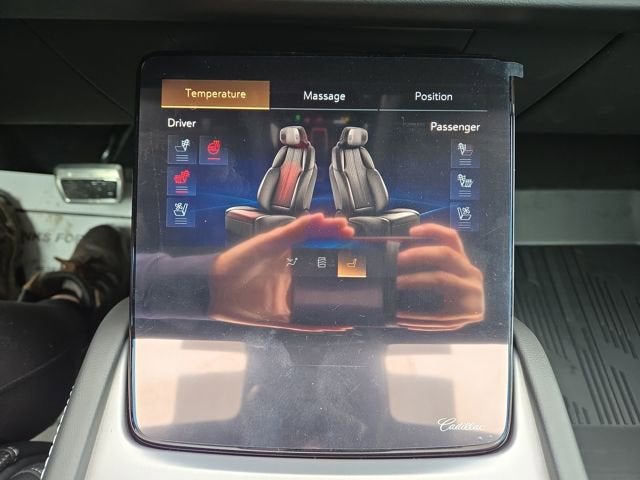 2026 Cadillac VISTIQ Sport