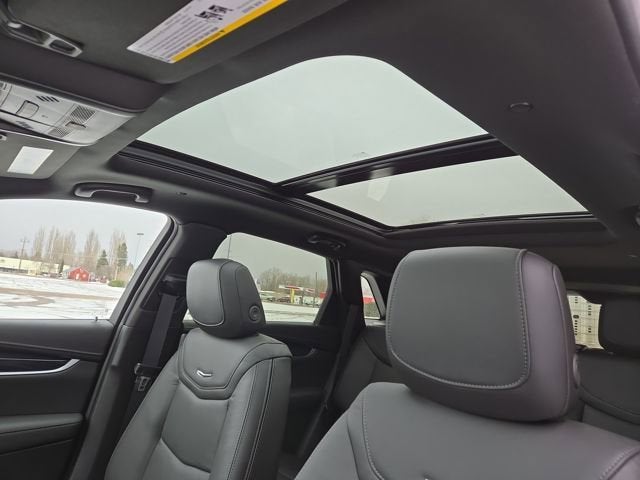 2026 Cadillac XT5 Premium Luxury