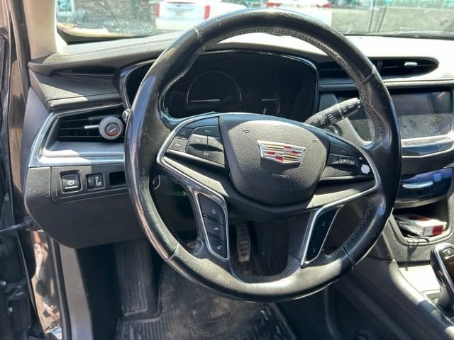 2017 Cadillac XT5 Luxury AWD