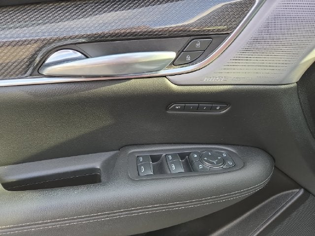 2022 Cadillac XT5 AWD Sport