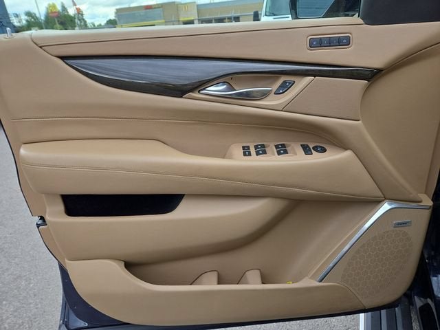 2019 Cadillac Escalade Platinum