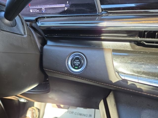 2022 Cadillac Escalade ESV Premium Luxury