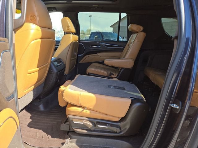 2022 Cadillac Escalade ESV Premium Luxury