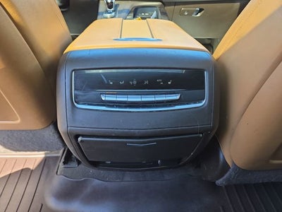 2022 Cadillac Escalade ESV Premium Luxury