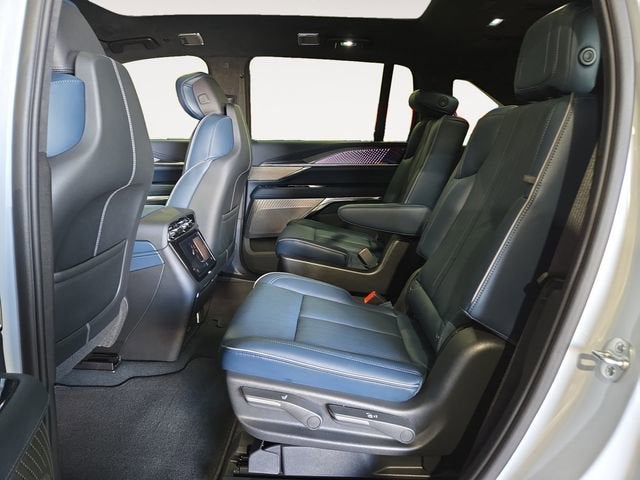 2026 Cadillac ESCALADE IQ Premium Luxury