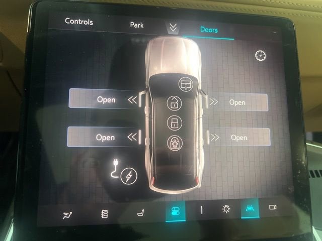 2025 Cadillac ESCALADE IQ Sport 2