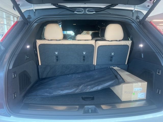 2025 Cadillac ESCALADE IQ Sport 2