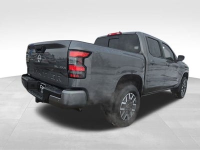 2024 Nissan Frontier SL