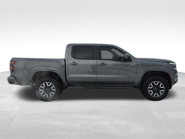 2024 Nissan Frontier SL