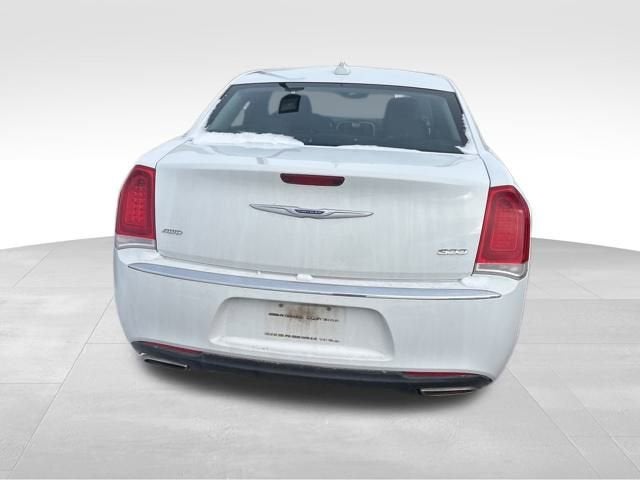 2019 Chrysler 300 Limited