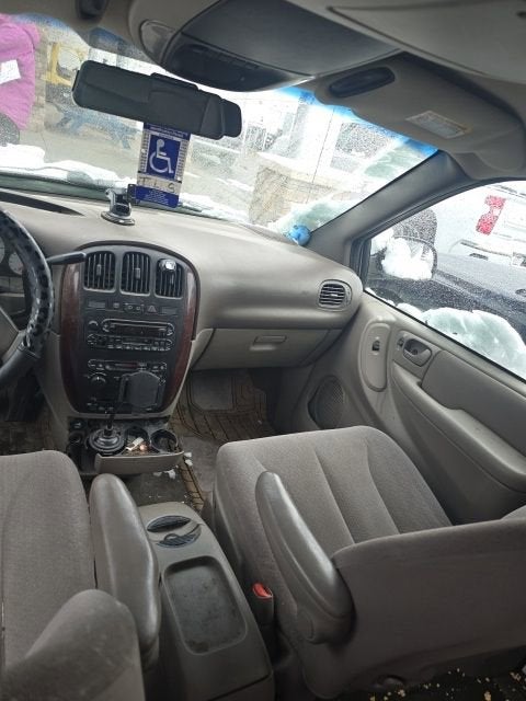 2002 Chrysler Town & Country EX