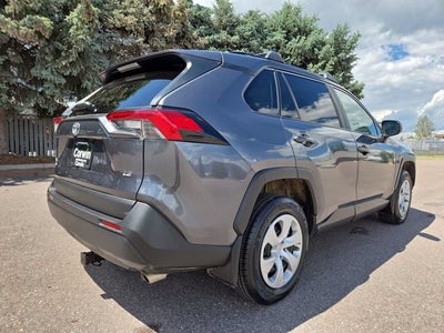 2020 Toyota RAV4 LE