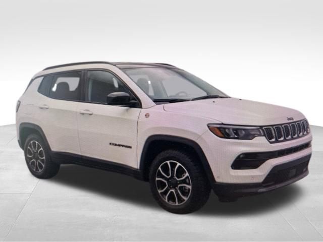 2025 Jeep Compass Trailhawk