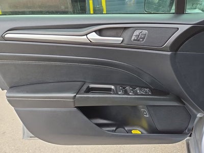 2020 Ford Fusion Hybrid Titanium
