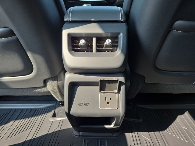 2025 Cadillac OPTIQ Sport 1