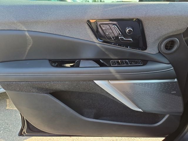 2025 Cadillac OPTIQ Sport 1