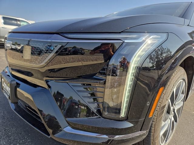 2025 Cadillac OPTIQ Sport 1