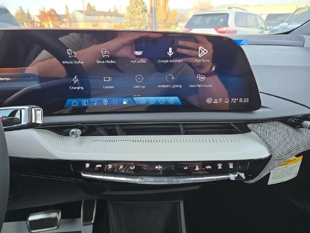 2027 Cadillac OPTIQ Premium Sport