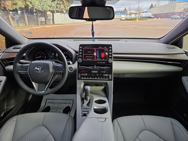 2022 Toyota Avalon XLE