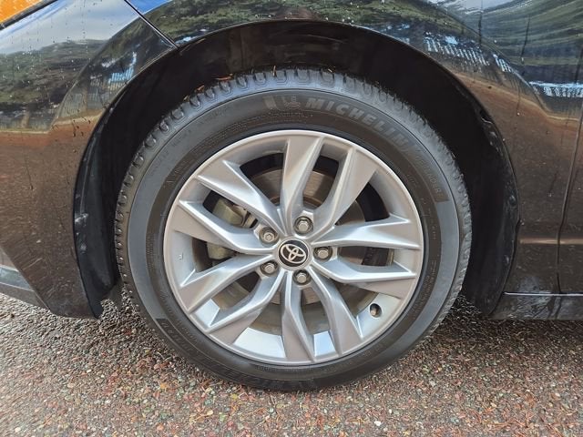 2022 Toyota Avalon XLE