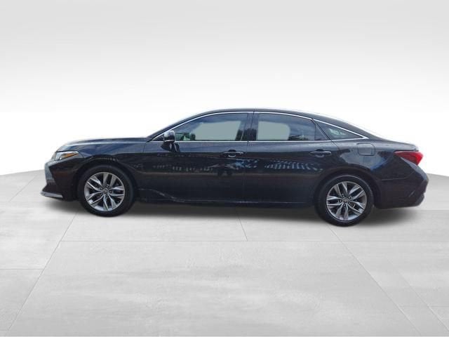 2022 Toyota Avalon XLE