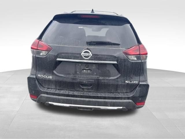 2020 Nissan Rogue SL