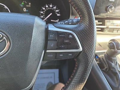2023 Toyota Sienna XSE