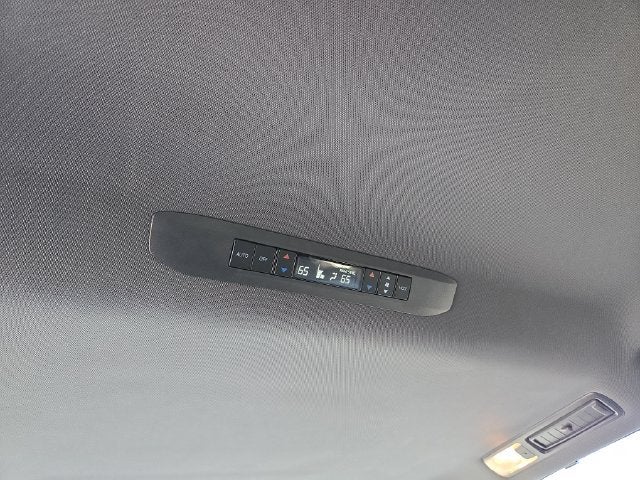 2023 Toyota Sienna XSE
