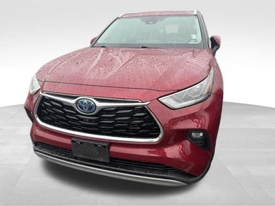 2023 Toyota Highlander Hybrid Platinum