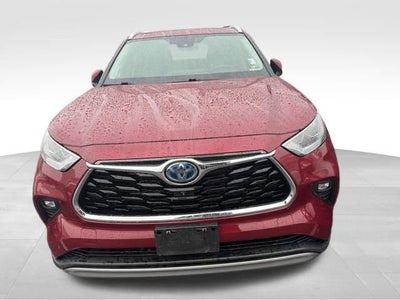 2023 Toyota Highlander Hybrid Platinum
