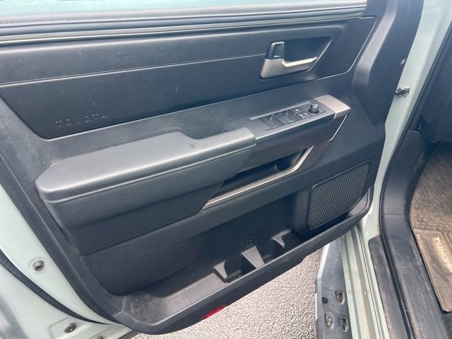 2022 Toyota Tundra 4WD SR5