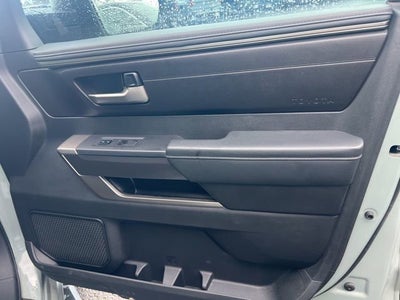 2022 Toyota Tundra 4WD SR5