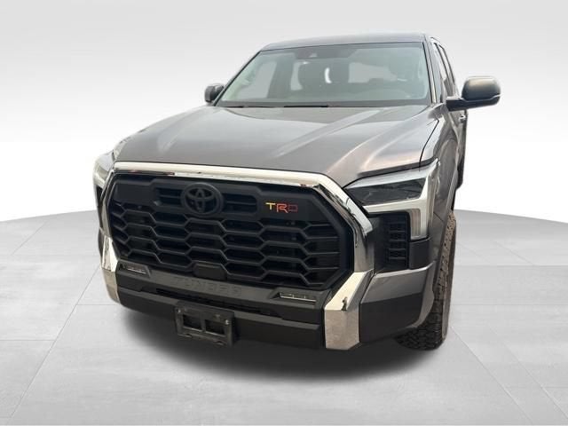 2022 Toyota Tundra 4WD SR5