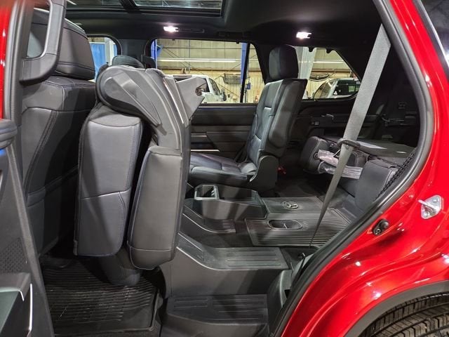 2024 Toyota Sequoia SR5