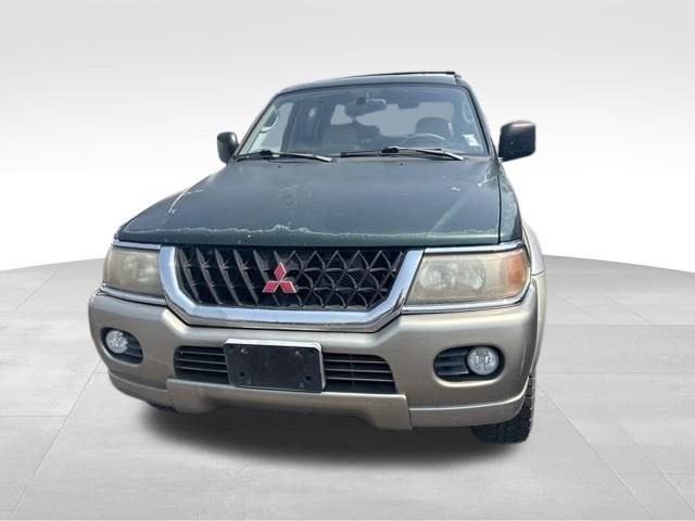 2000 Mitsubishi Montero Sport LS