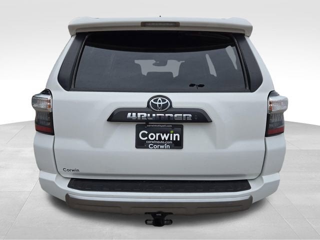 2020 Toyota 4Runner SR5