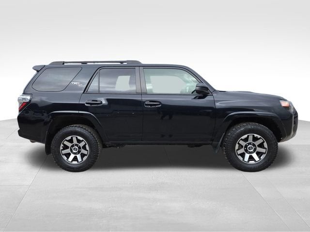 2021 Toyota 4Runner TRD Off Road