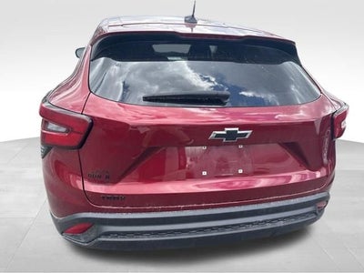 2025 Chevrolet Trax LS