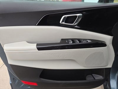 2024 Kia Carnival EX